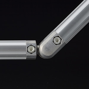 Conector articulavel livre interno h-f de aluminio GFJ-D55 – Perfis e Conectores