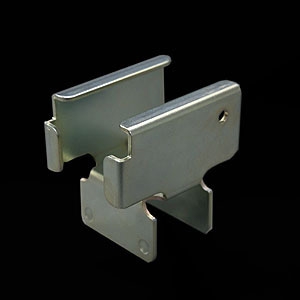 Suporte para trilho roletado e GFC-255 – Perfis e Conectores
